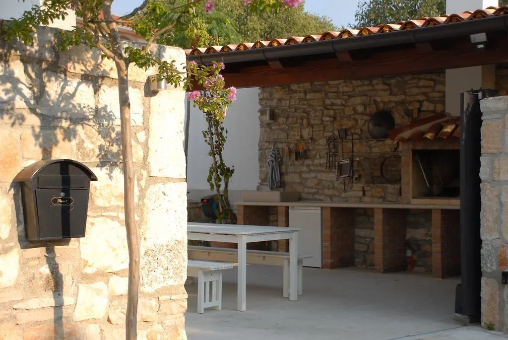 Stone House Villa Svetvinčenat
