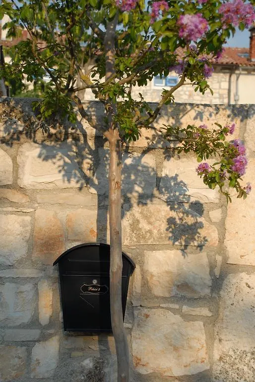 Villa Stone House Svetvinčenat
